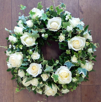 White Rose & Ivy Wreath.